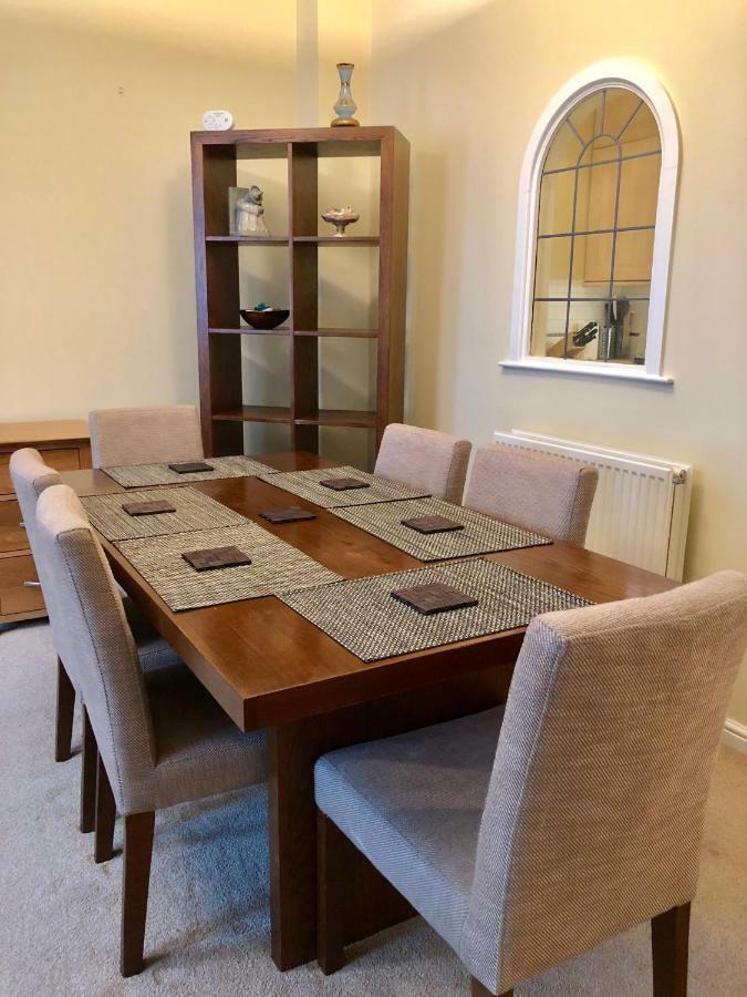 Apartament Next To Victoria Station Londra